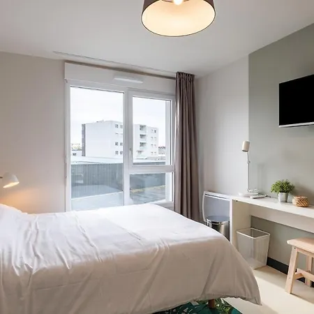 Student Factory Les Docks * 르아브르